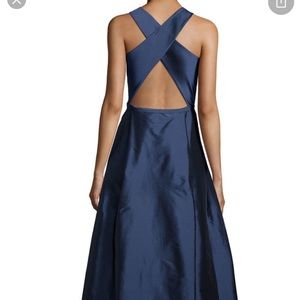 Monique Lhuillier Bridesmaid Navy Taffeta Cross Back size 2